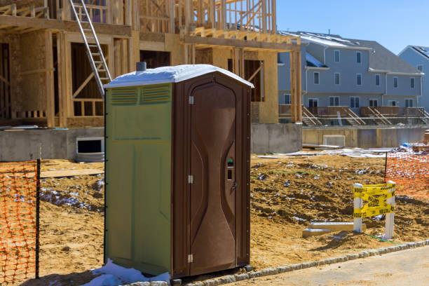 Portable Toilet Options We Offer in Virginia, MN